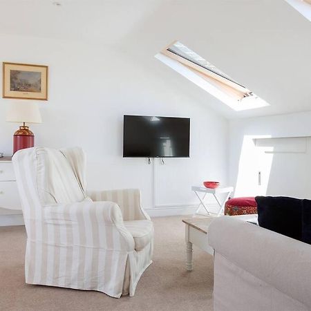 Spacious 3 Bedroom Flat With Terrace Londres Exterior foto