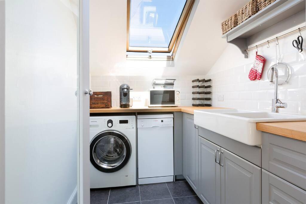 Spacious 3 Bedroom Flat With Terrace Londres Exterior foto